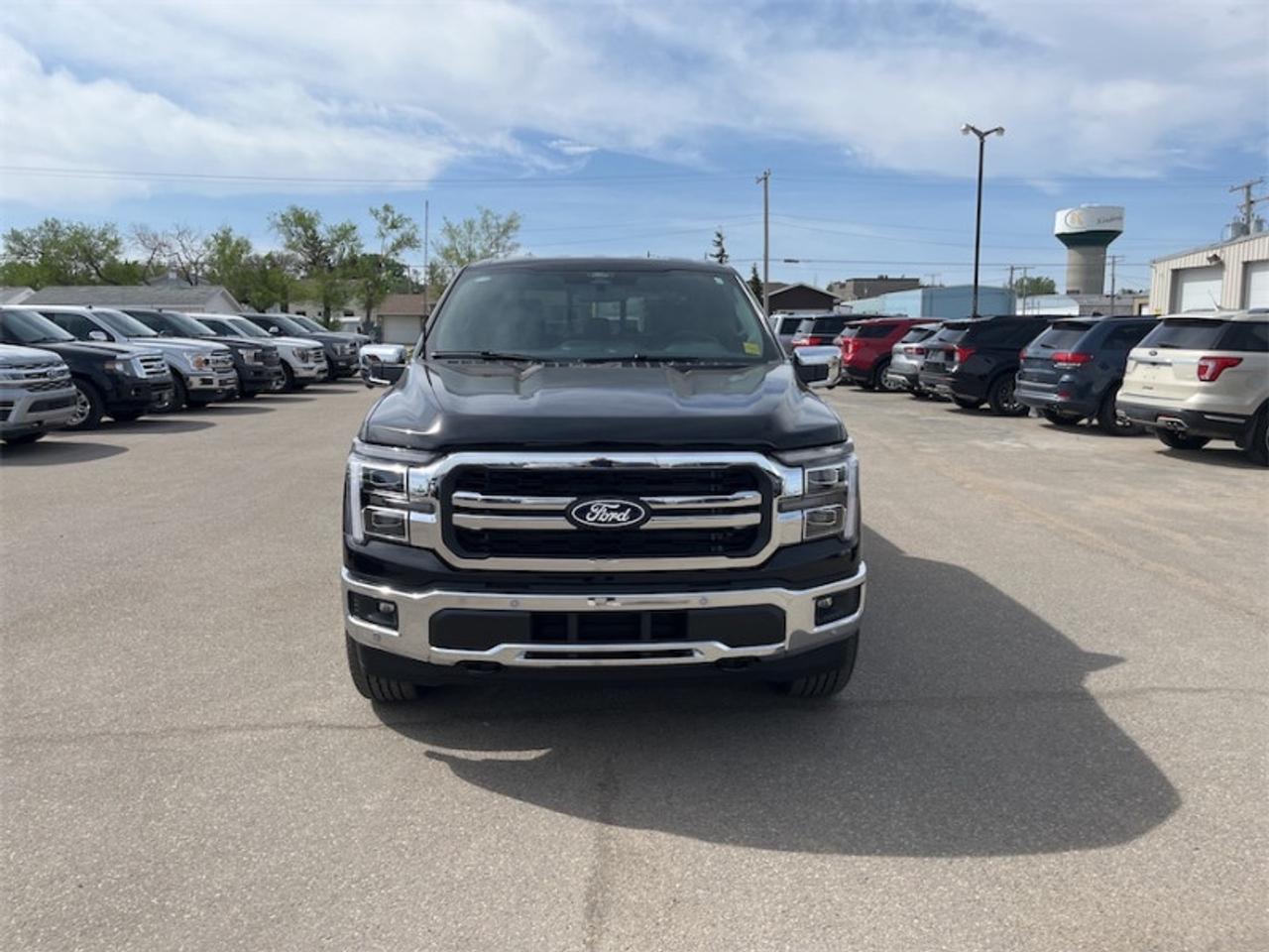 2026 Ford F-150 Lariat  - Tow Package Photo5