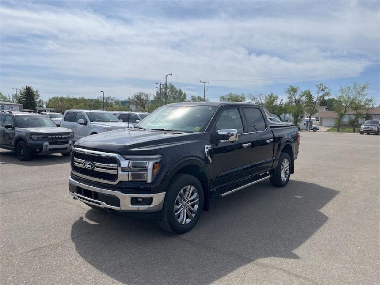 2026 Ford F-150 Lariat  - Tow Package Photo5