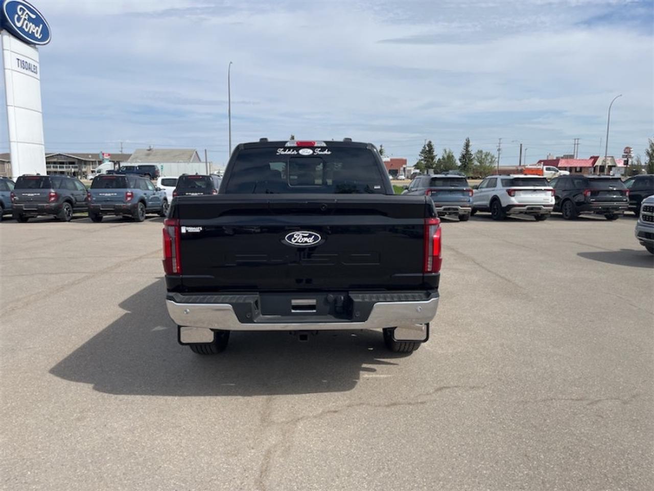 2026 Ford F-150 Lariat  - Tow Package Photo5