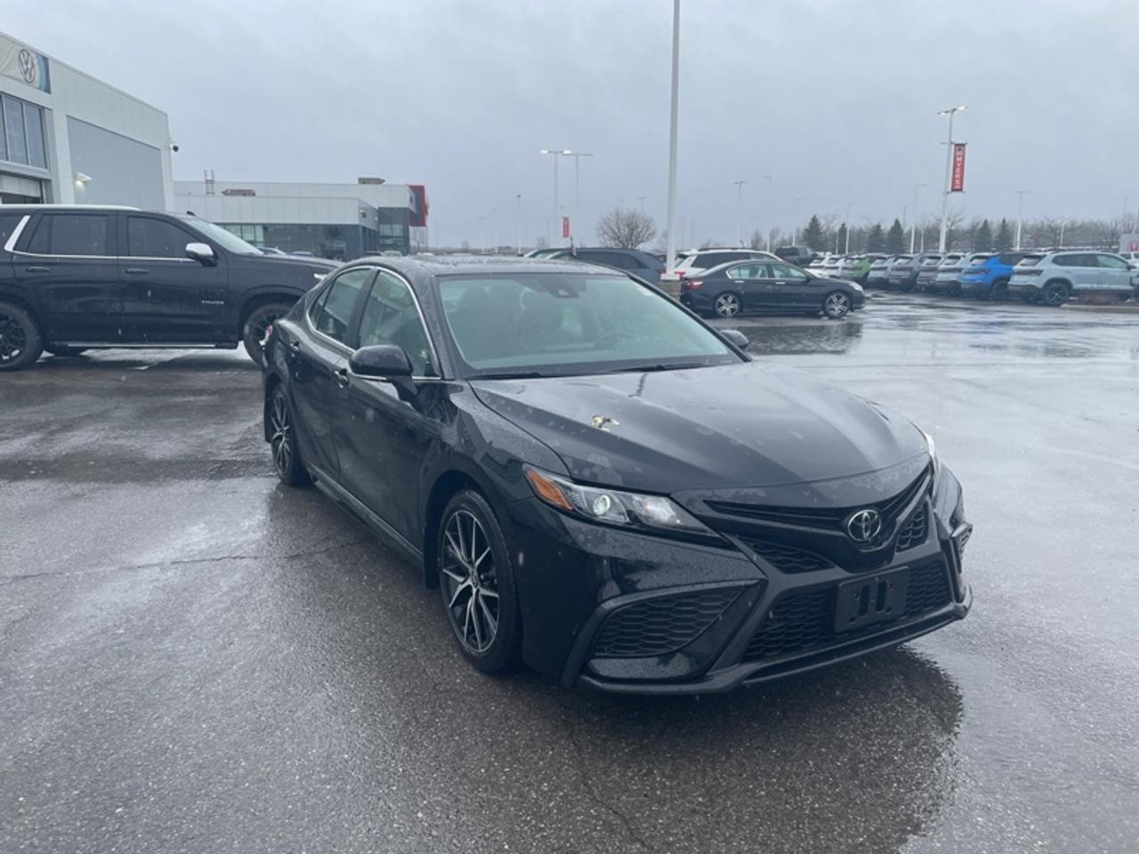 2024 Toyota Camry SE  - Heated Seats -  Apple CarPlay Photo