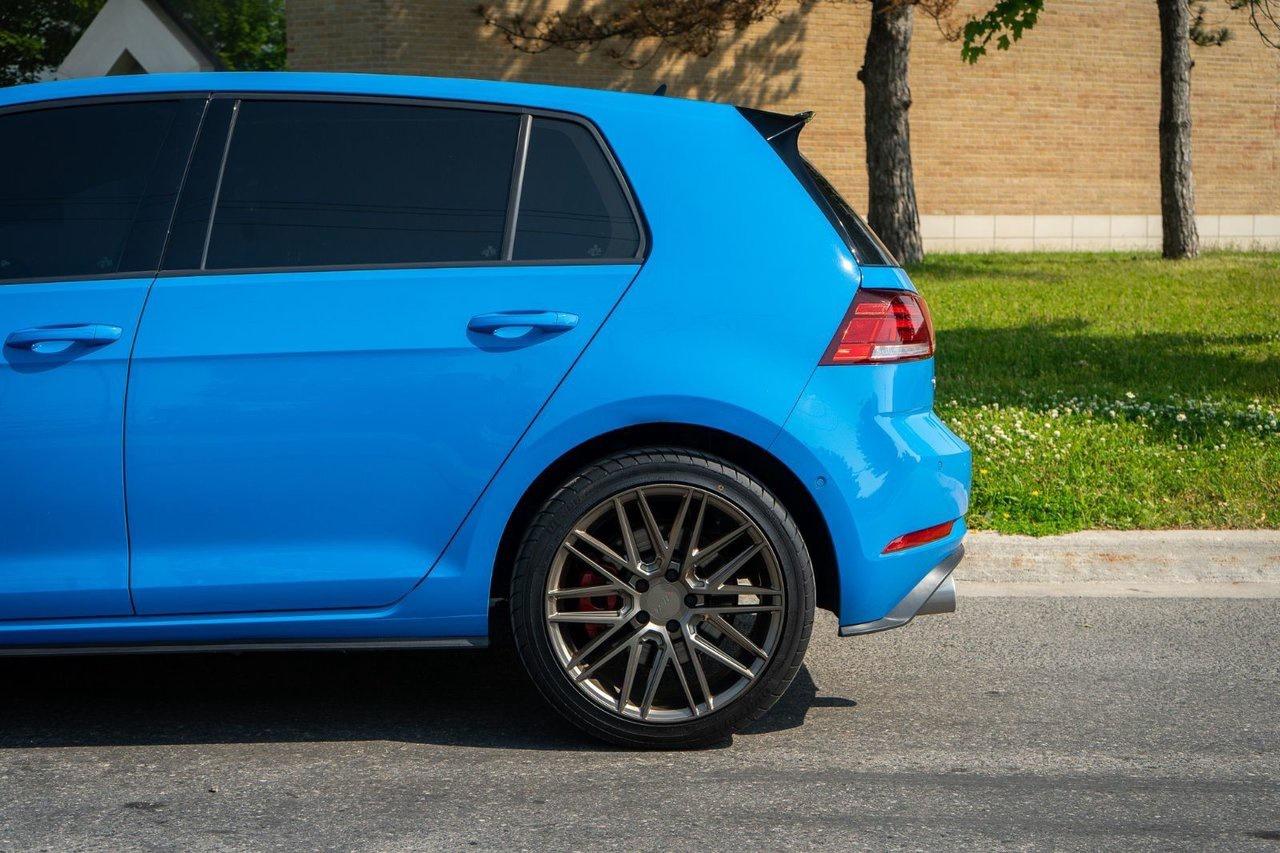 2021 Volkswagen Golf GTI Autobahn Photo