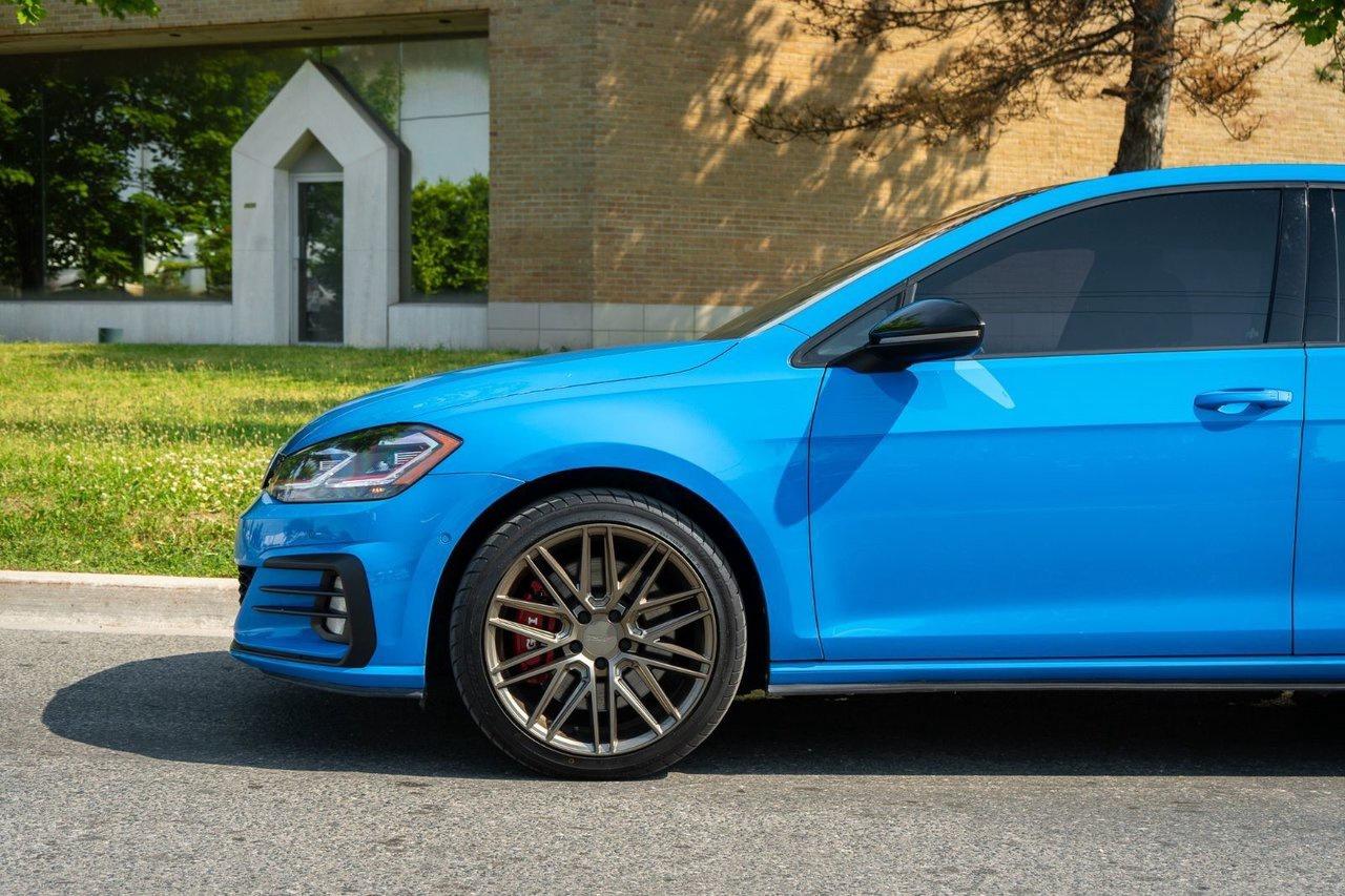 2021 Volkswagen Golf GTI Autobahn Photo