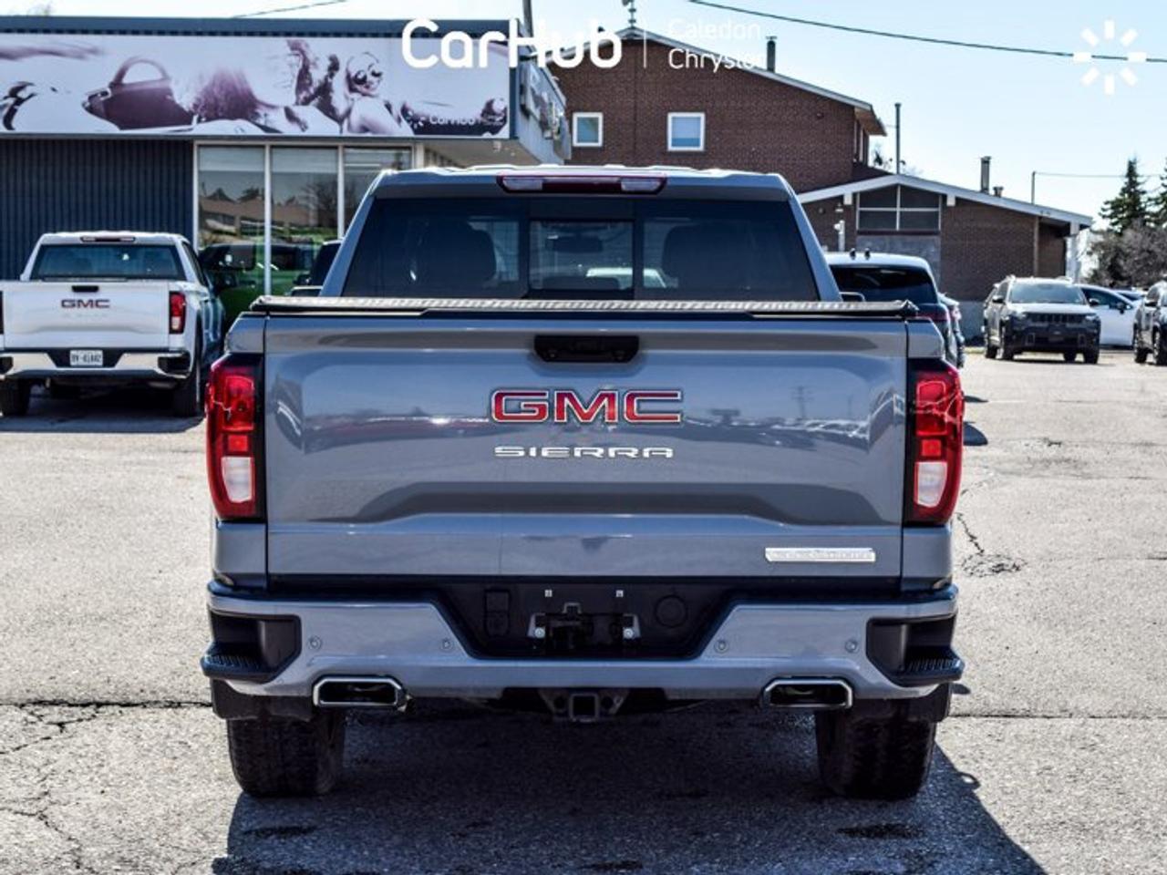 2024 GMC Sierra 1500 Elevation 4WD Crew Cab 157"5.3L Leather 5 passengers with captain chair Photo