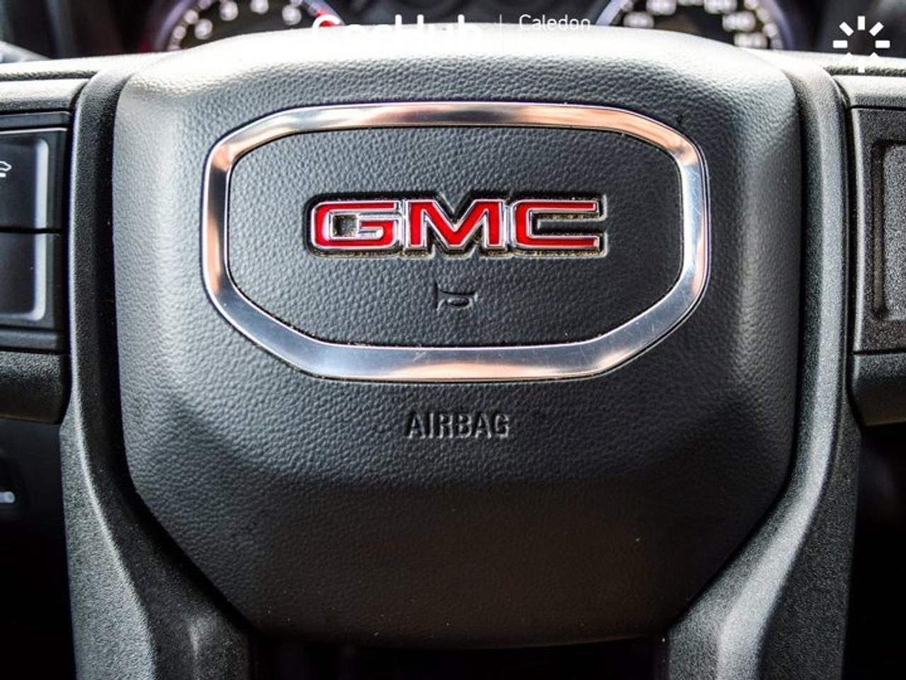 2024 GMC Sierra 1500 Pro 4WD Crew Cab 157" 5.3L 6 Passenger Lane Assist Bluetooth Photo