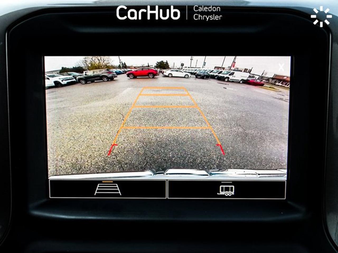 2024 GMC Sierra 1500 Pro 4WD Crew Cab 157" 5.3L 6 Passenger Lane Assist Bluetooth Photo