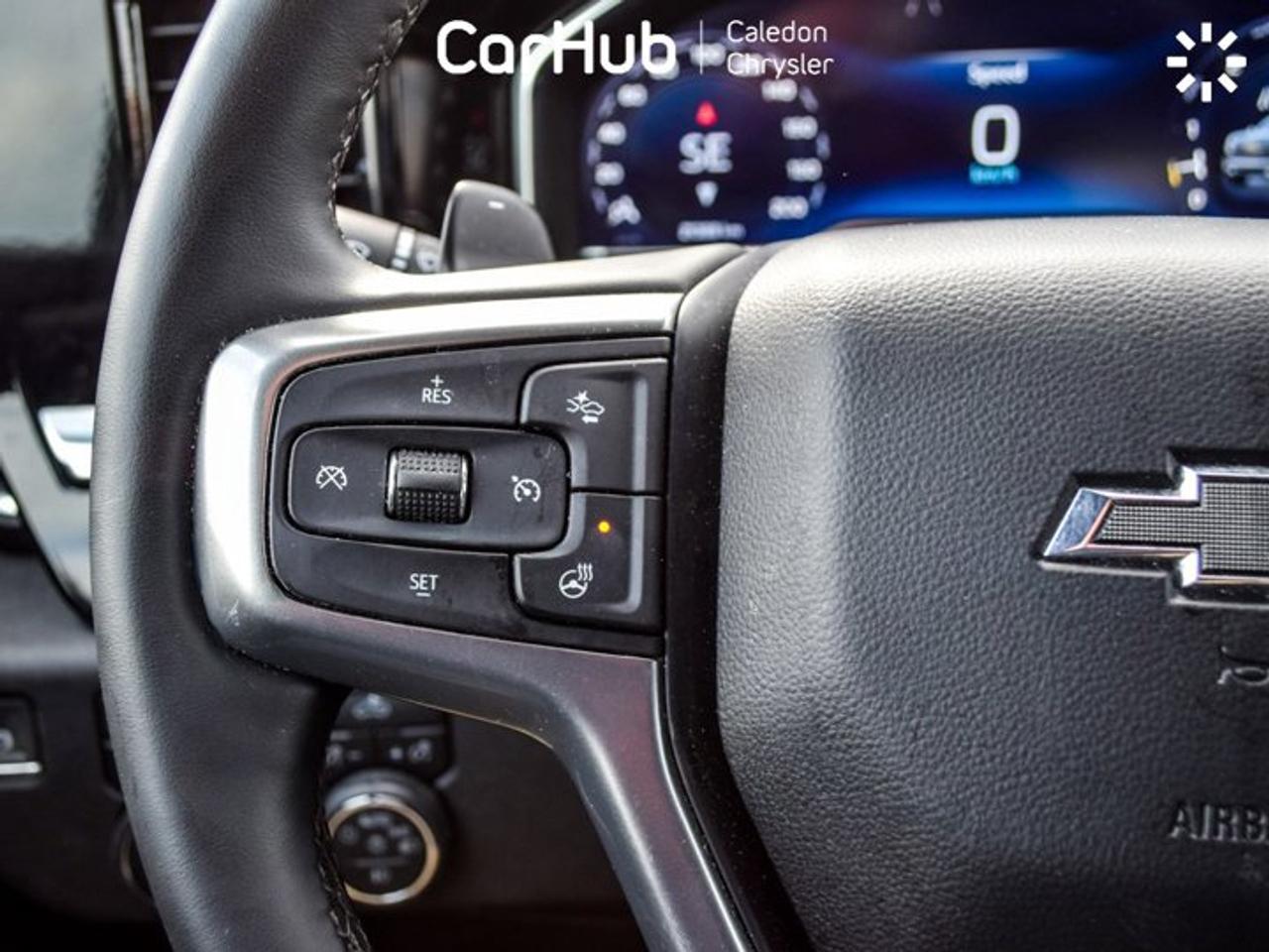 2024 Chevrolet Silverado 1500 RST 4WD Crew Cab 147" RST5.3L Leather 5 passengers with captain chair Photo