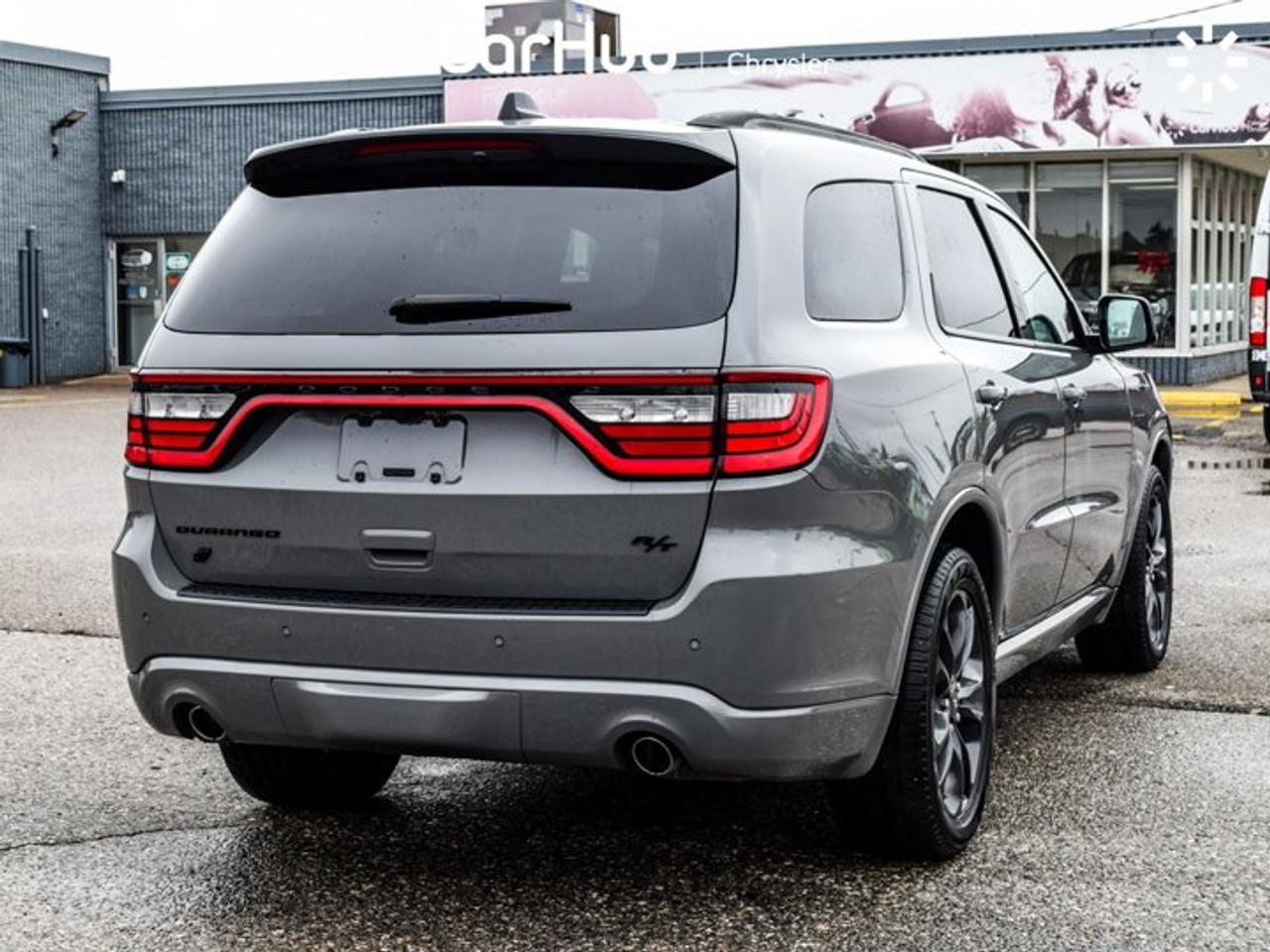 2024 Dodge Durango R/T  AWD 5.7L HEMI 7 Seater Sunroof Remote Start 20"Alloy Rims Photo