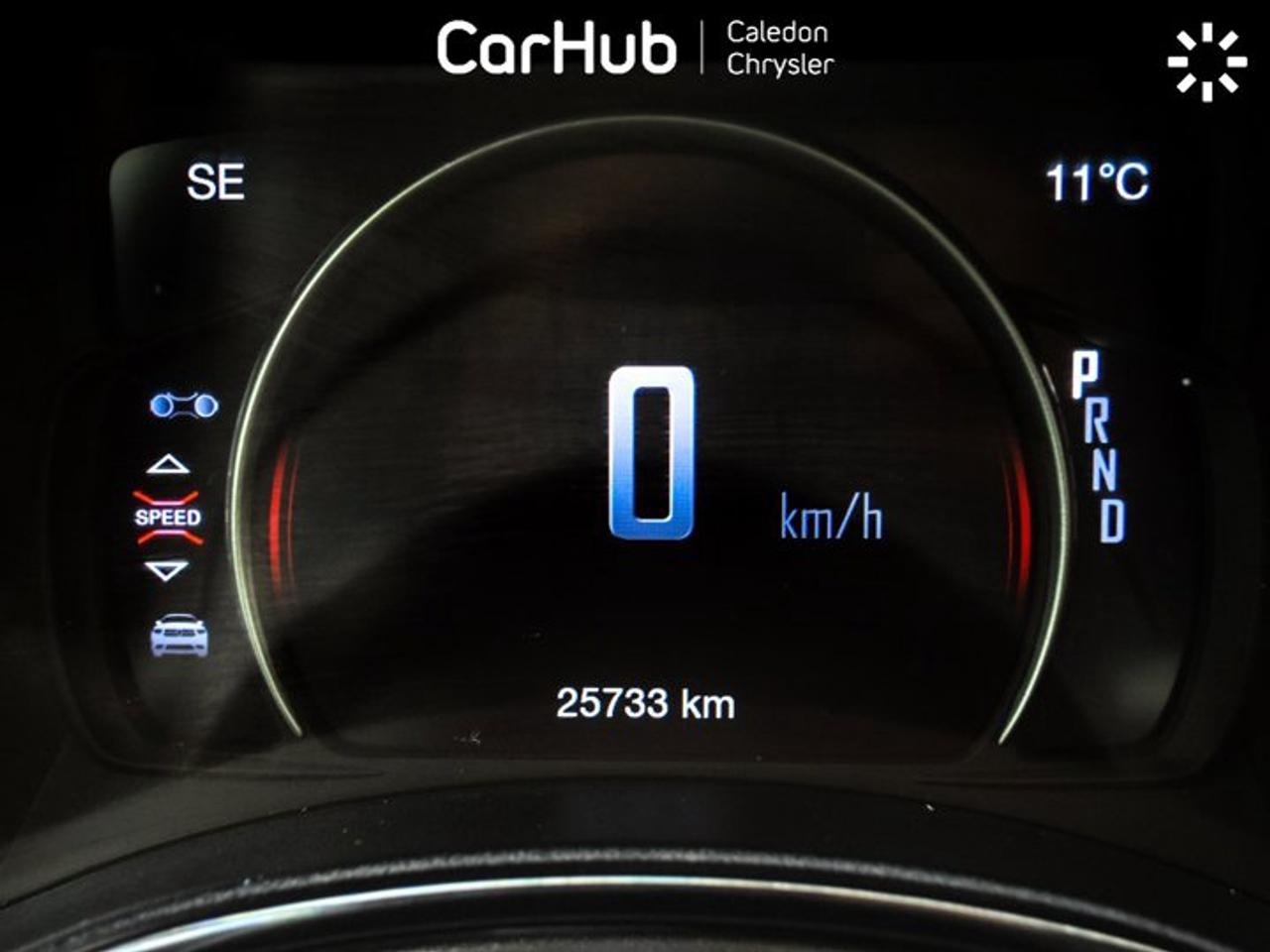 2024 Dodge Durango R/T  AWD 5.7L HEMI 7 Seater Sunroof Remote Start 20"Alloy Rims Photo