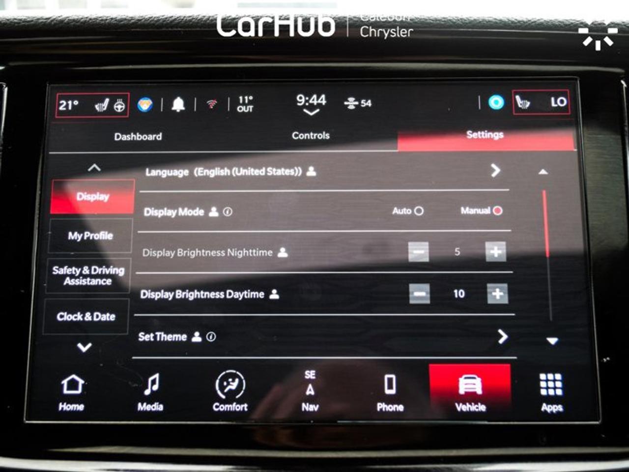 2024 Dodge Durango R/T  AWD 5.7L HEMI 7 Seater Sunroof Remote Start 20"Alloy Rims Photo