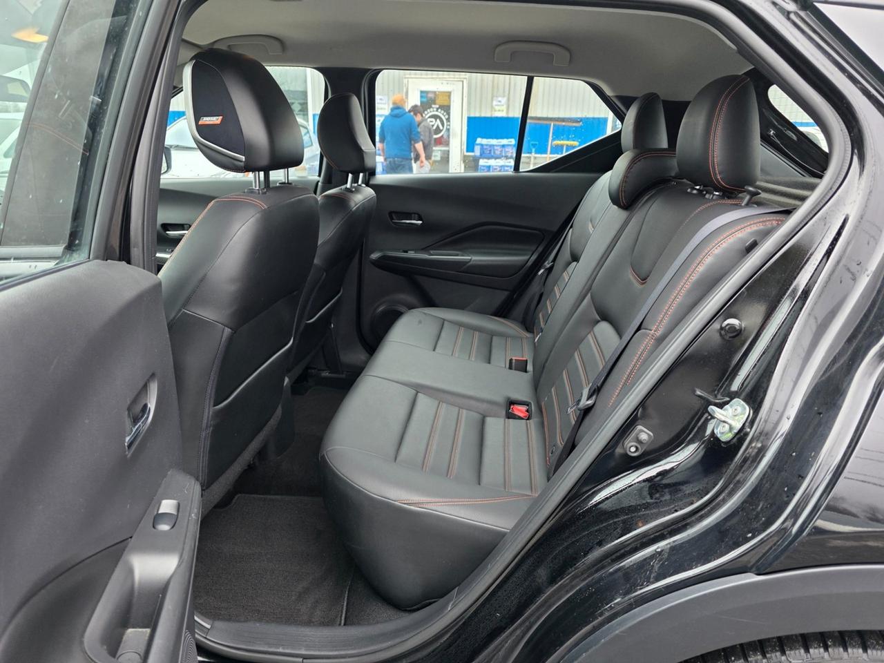 2018 Nissan Kicks SR Photo