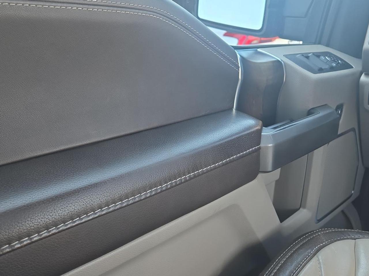 2019 Ford F-150 Limited  Photo