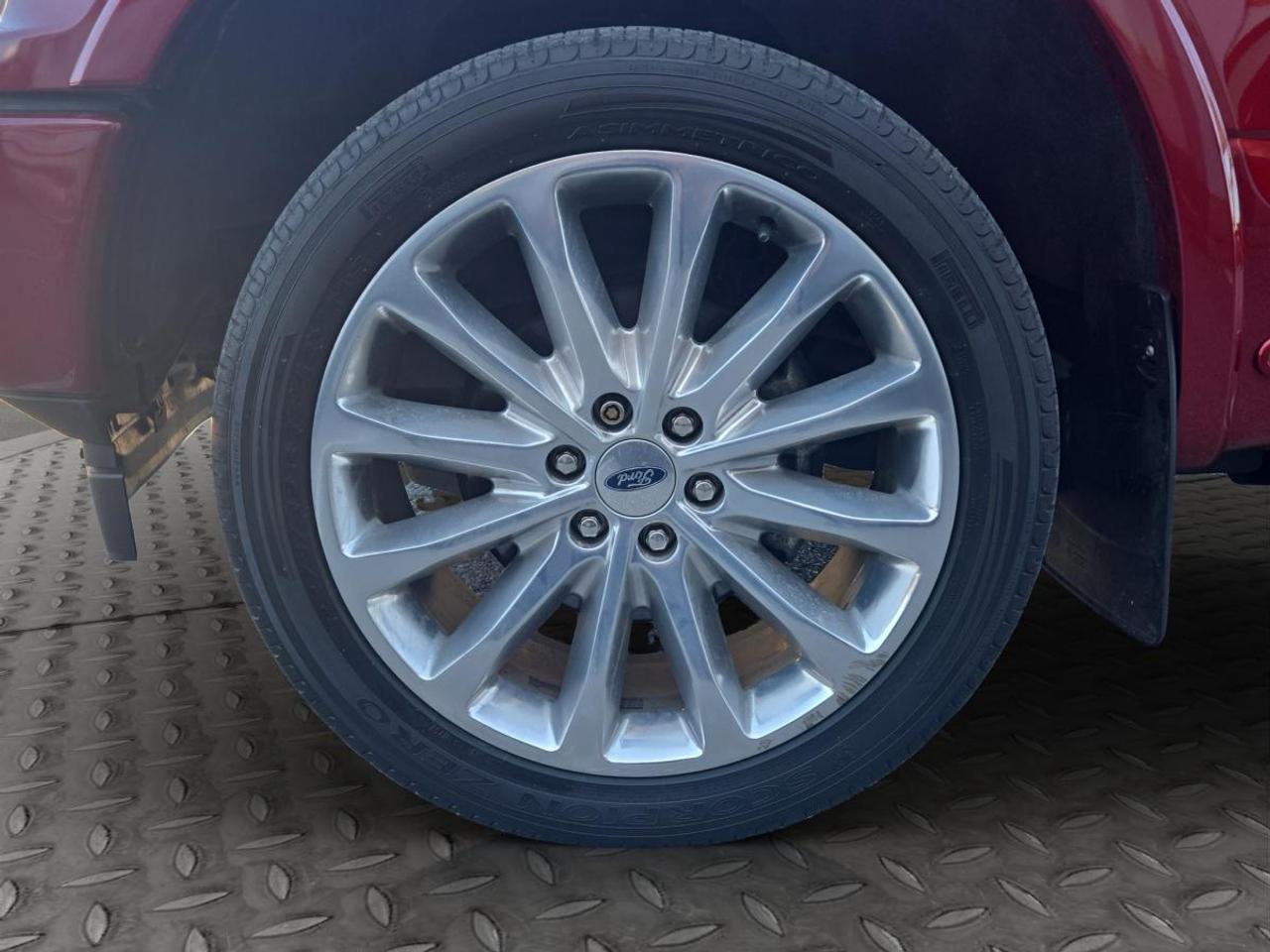 2019 Ford F-150 Limited  Photo