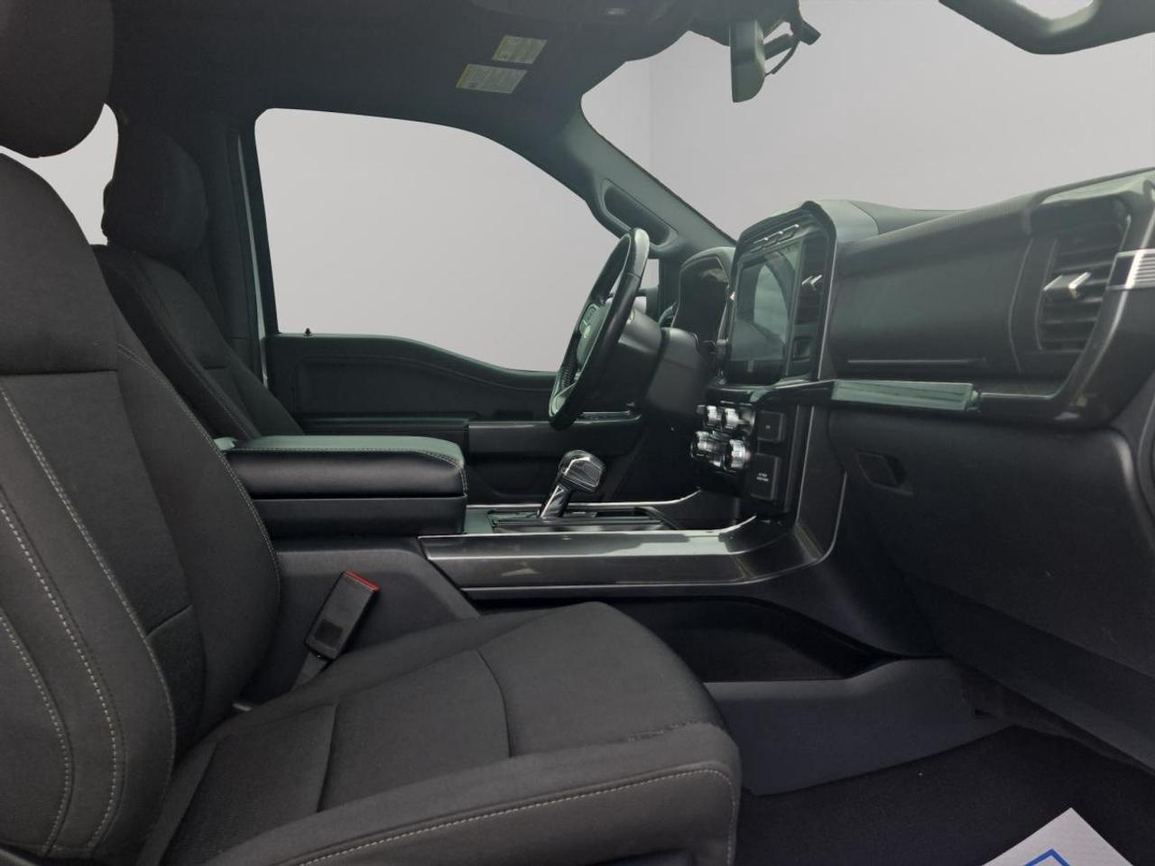 2022 Ford F-150 Lariat Photo