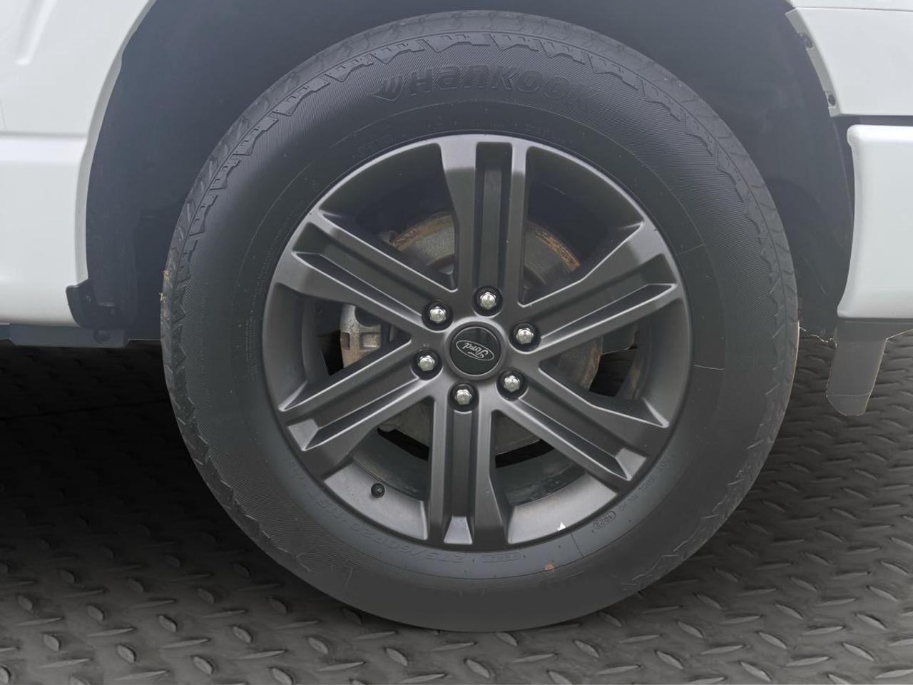 2022 Ford F-150 Lariat Photo