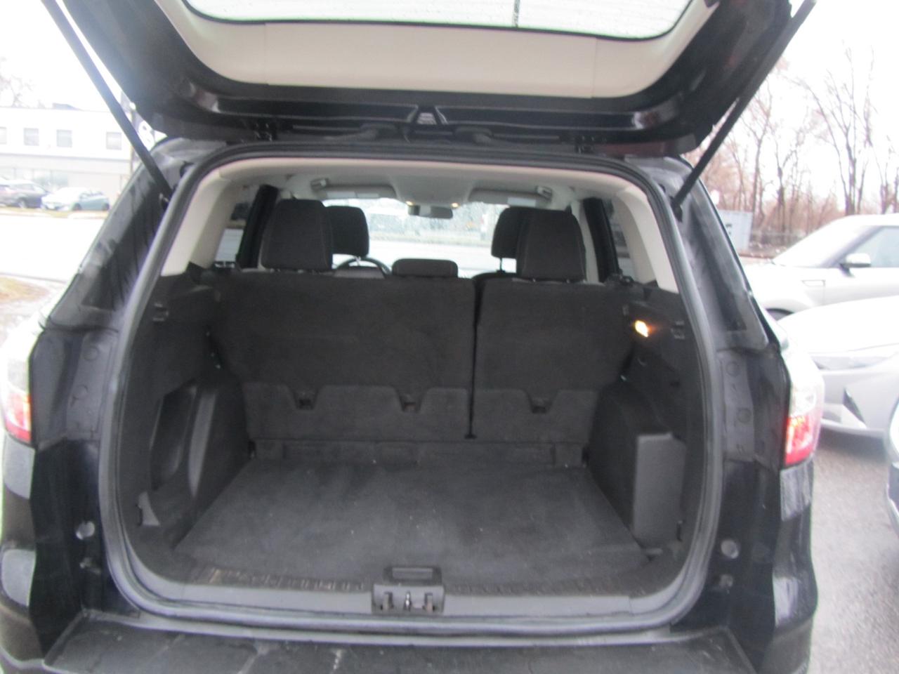 2017 Ford Escape SE FWD Photo