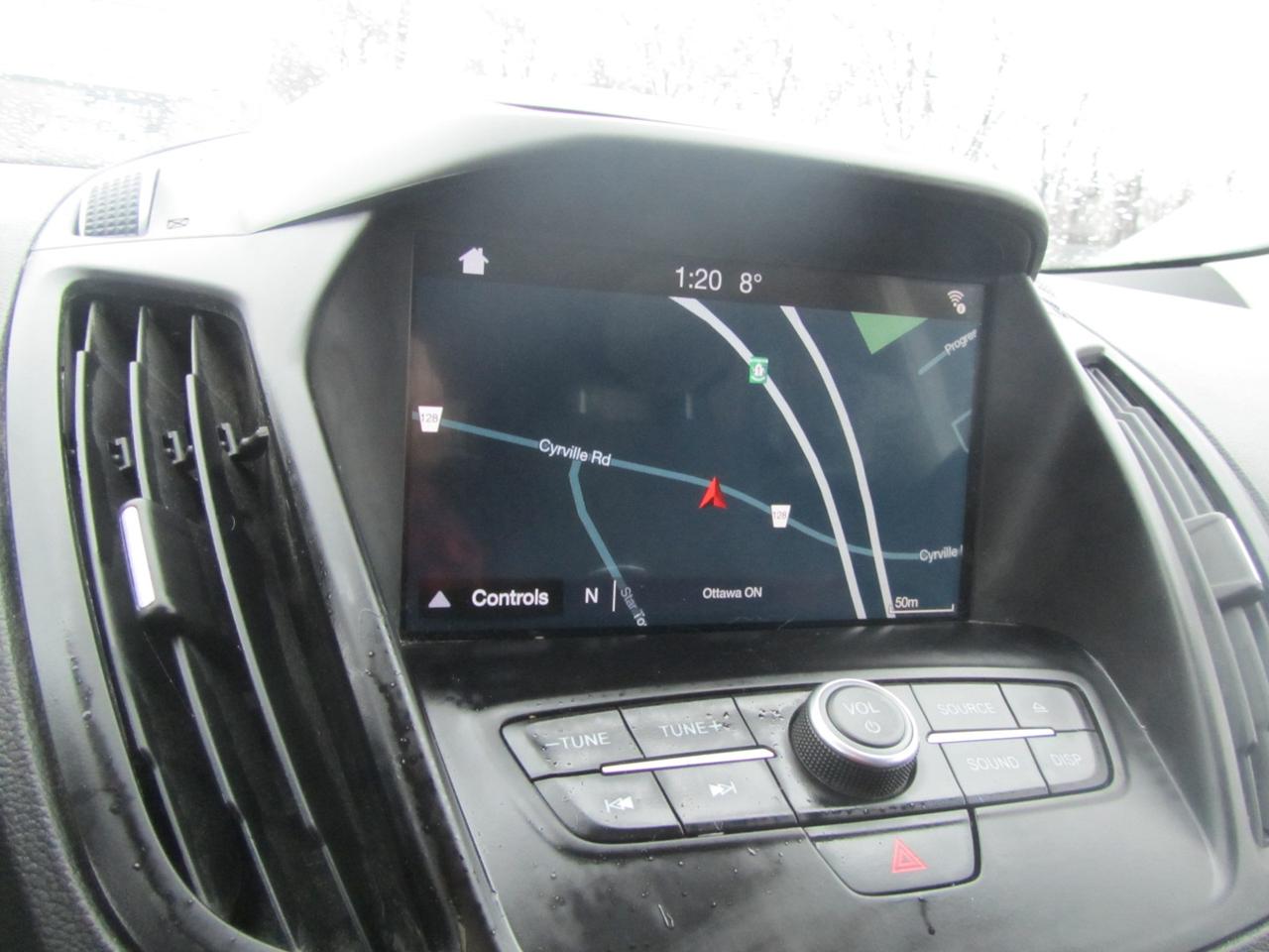 2017 Ford Escape SE FWD Photo