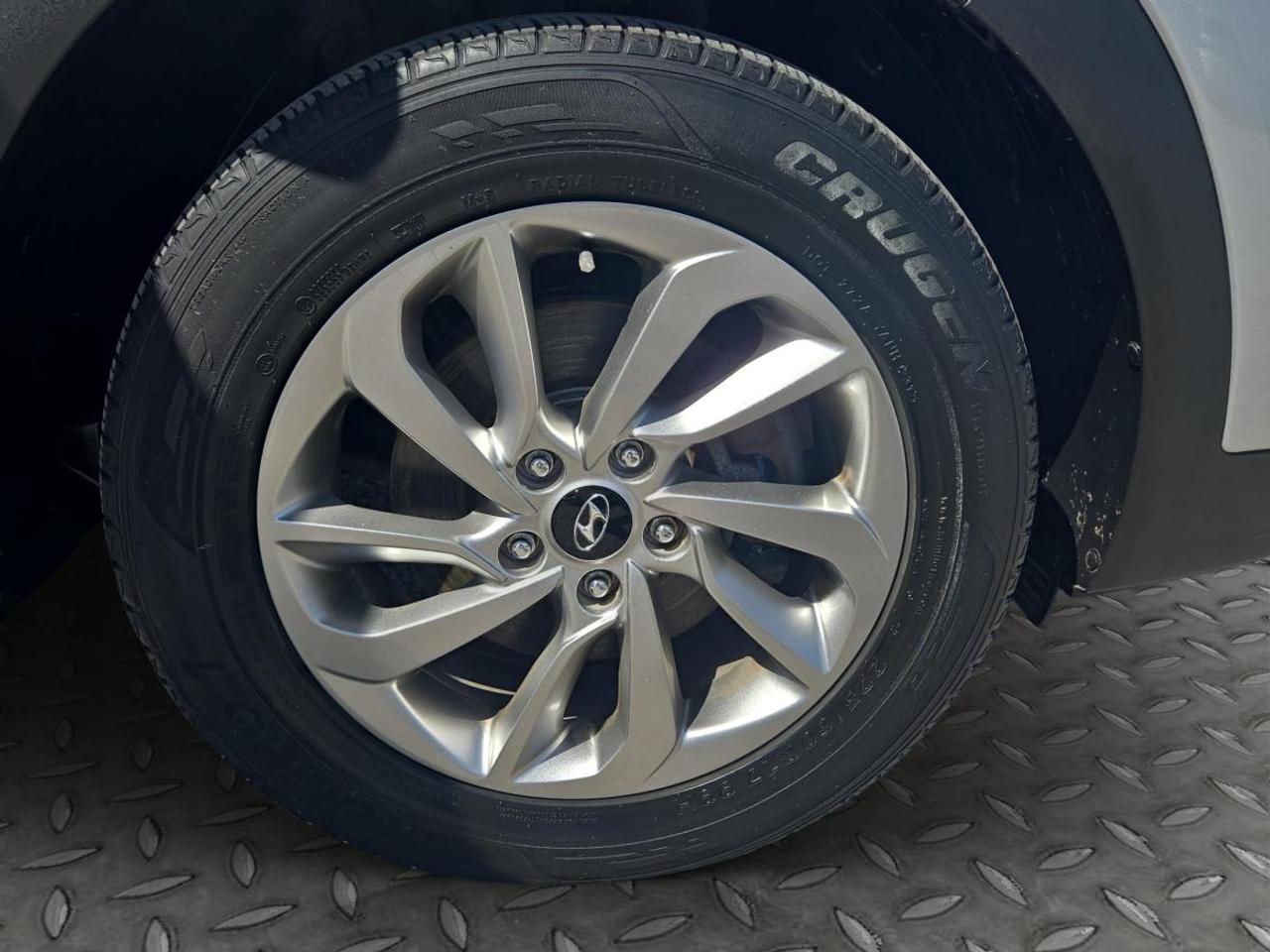 2017 Hyundai Tucson Premium Photo