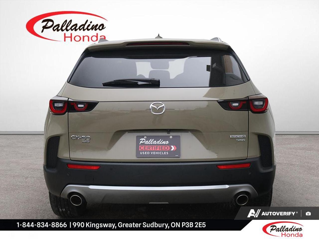 2024 Mazda CX-50 GT W/TURBO Photo4