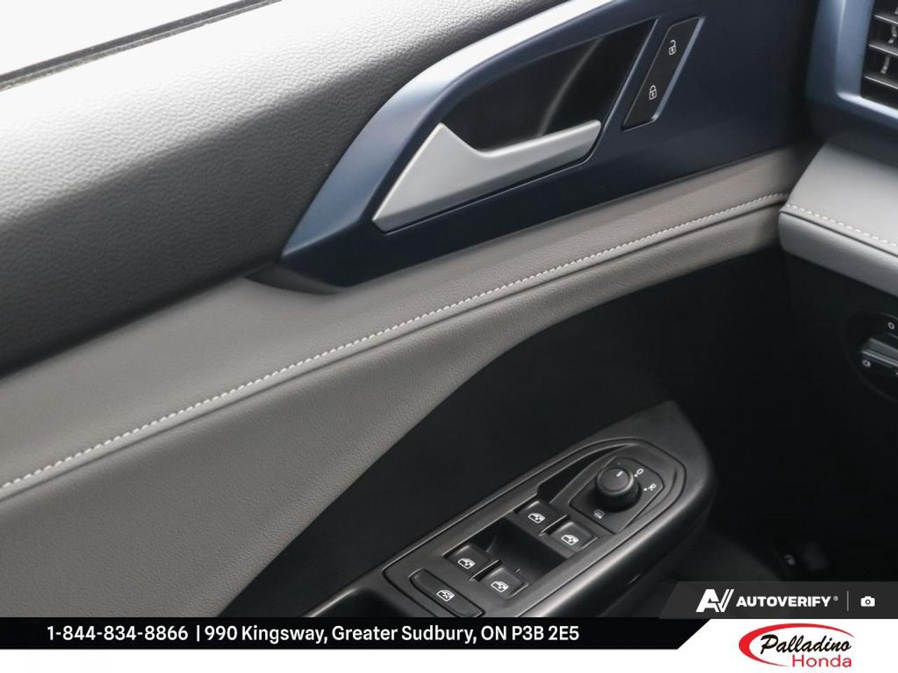 2024 Volkswagen Taos Comfortline Photo