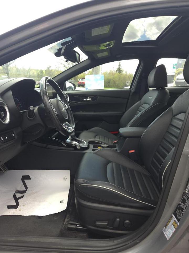 2023 Kia Forte Sedan GT-Line IVT Photo