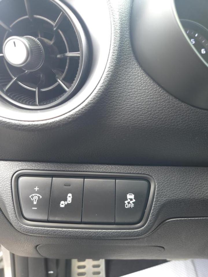 2023 Kia Forte Sedan GT-Line IVT Photo