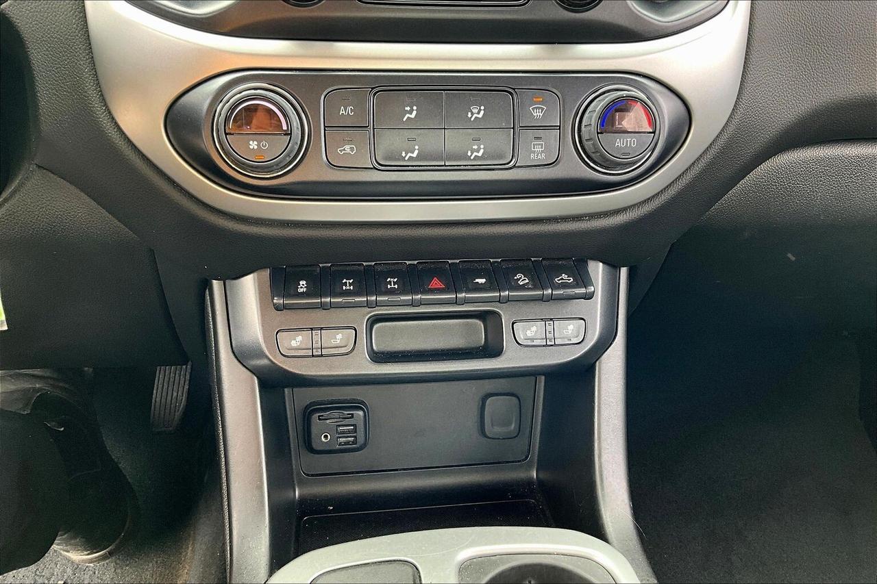 2019 Chevrolet Colorado | LOW KMs! | 4x4 | 3.6L V6 | Crew Cab | North Bay Photo