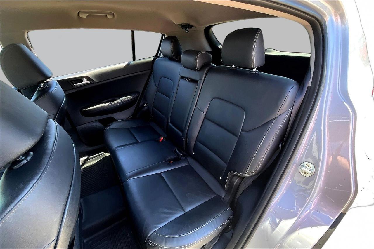 2018 Kia Sportage | AWD | 2.4L | Apple | Android | North Bay | Photo