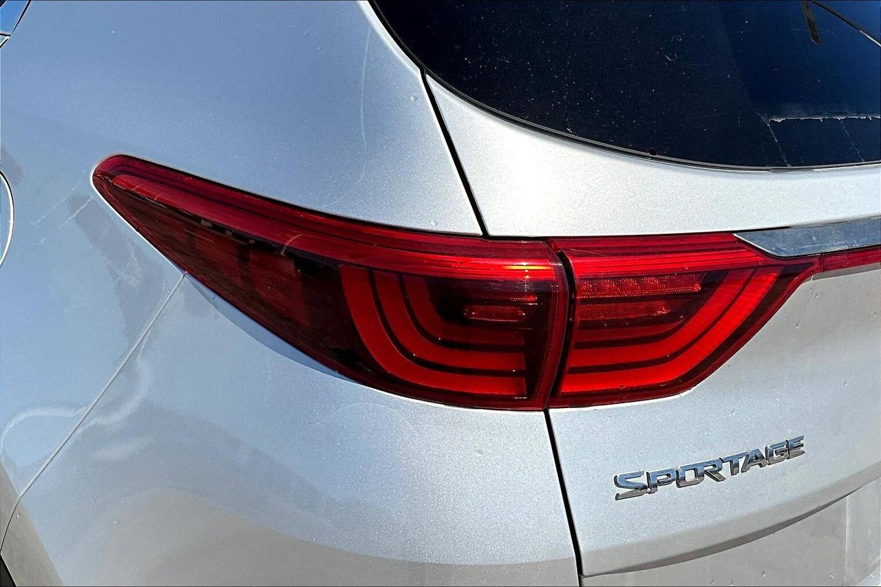 2018 Kia Sportage | AWD | 2.4L | Apple | Android | North Bay | Photo