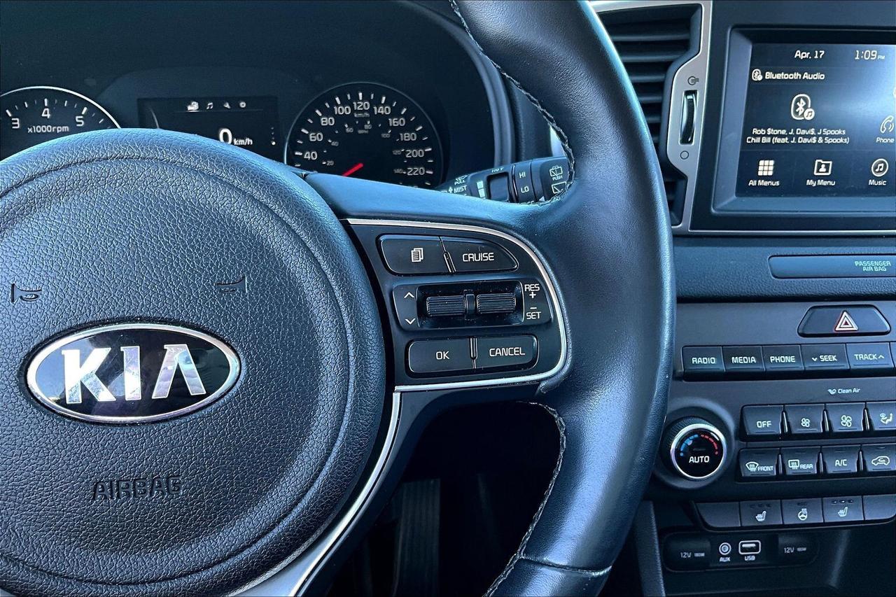 2018 Kia Sportage | AWD | 2.4L | Apple | Android | North Bay | Photo