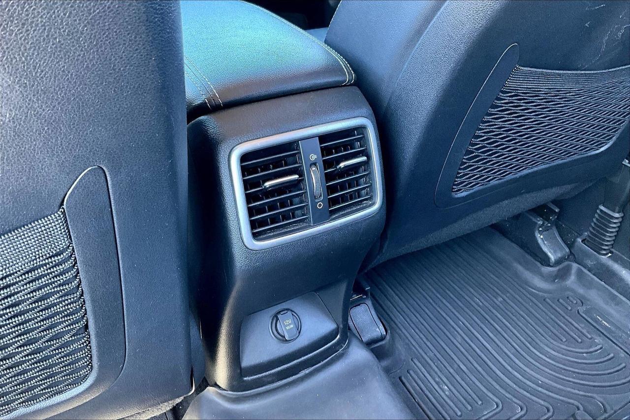 2018 Kia Sportage | AWD | 2.4L | Apple | Android | North Bay | Photo