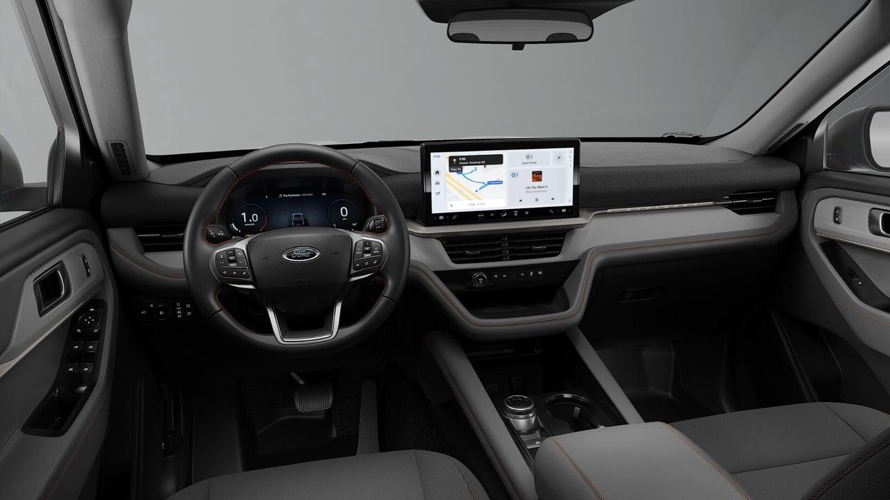 2026 Ford Explorer Active Photo