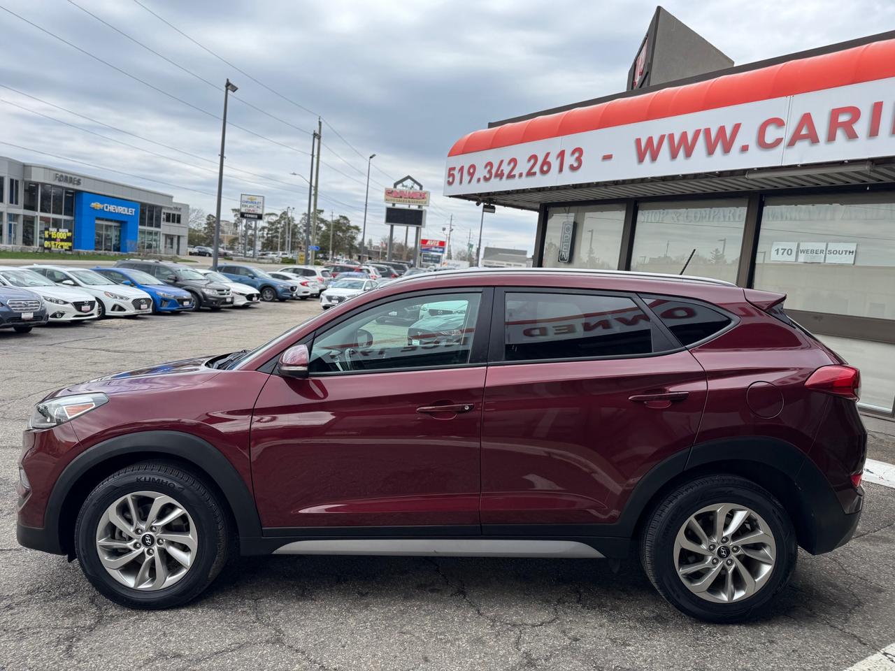 2017 Hyundai Tucson Premium LOW KMS! | ONE OWNER | ACCIDENT FREE Photo