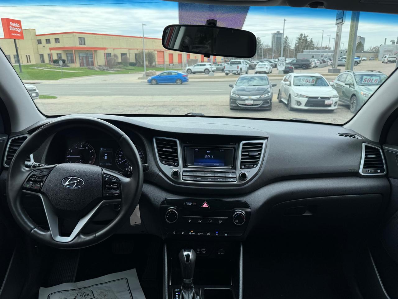 2017 Hyundai Tucson Premium LOW KMS! | ONE OWNER | ACCIDENT FREE Photo