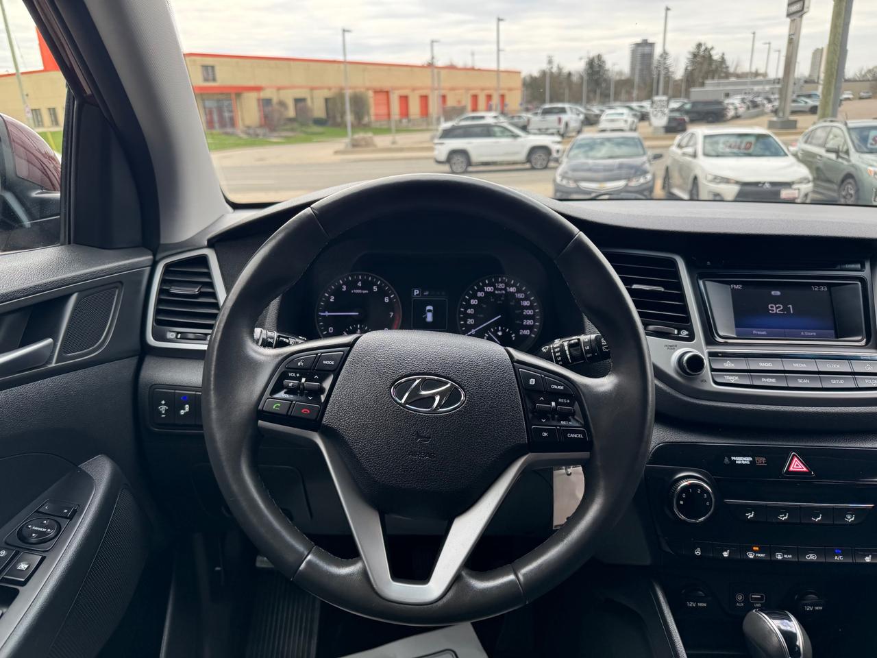 2017 Hyundai Tucson Premium LOW KMS! | ONE OWNER | ACCIDENT FREE Photo
