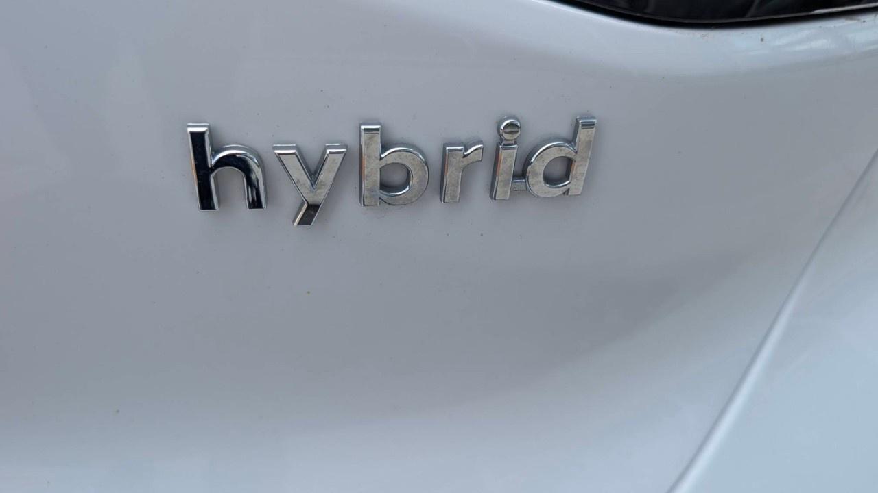 2021 Hyundai Ioniq Hybrid Ultimate Hatchback Photo