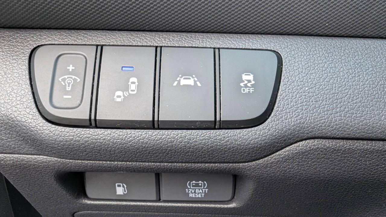 2021 Hyundai Ioniq Hybrid Ultimate Hatchback Photo