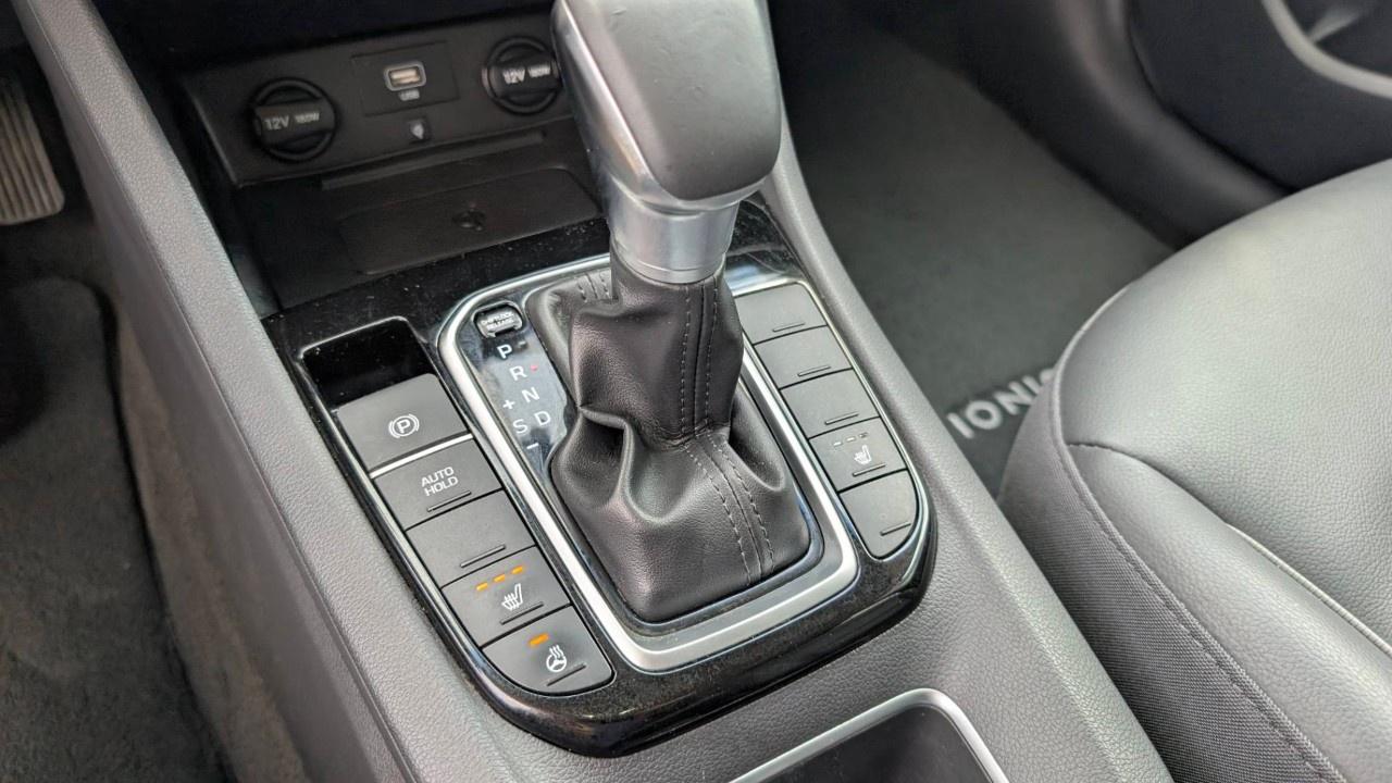 2021 Hyundai Ioniq Hybrid Ultimate Hatchback Photo