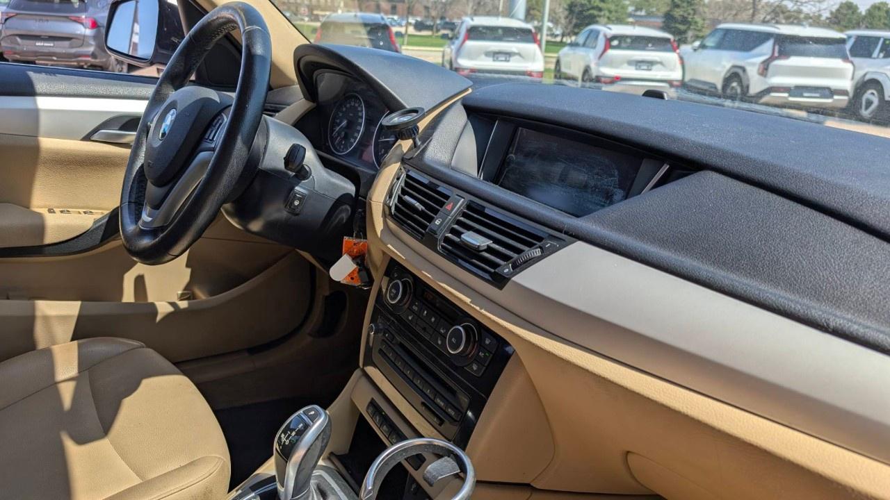 2013 BMW X1 AWD 4dr 28i Photo