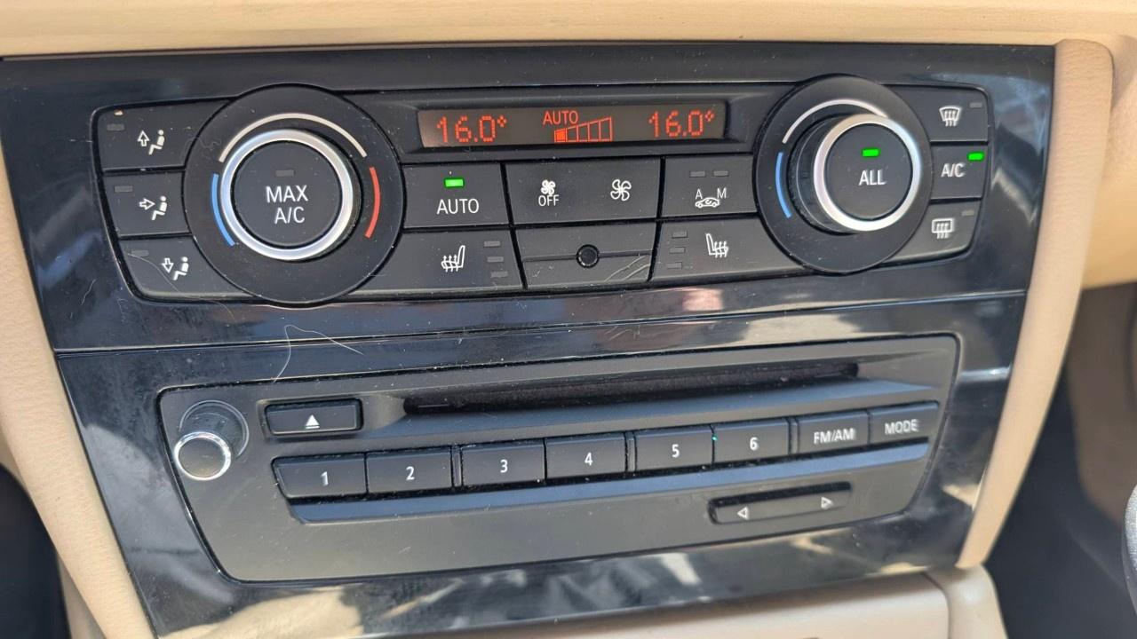 2013 BMW X1 AWD 4dr 28i Photo