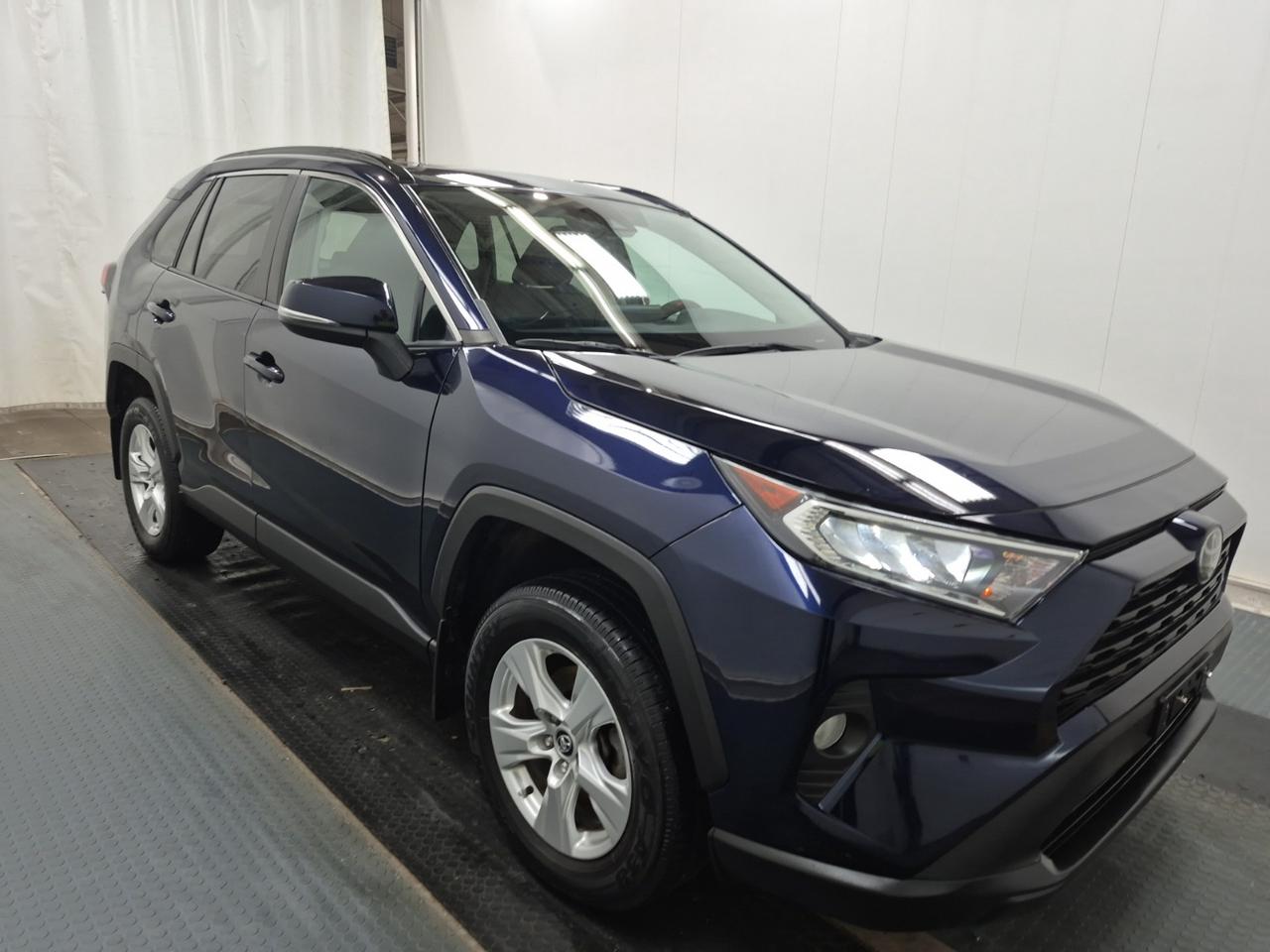 2020 Toyota RAV4 XLE AWD | NO ACCIDENTS | TOYOTA SERVICED Photo