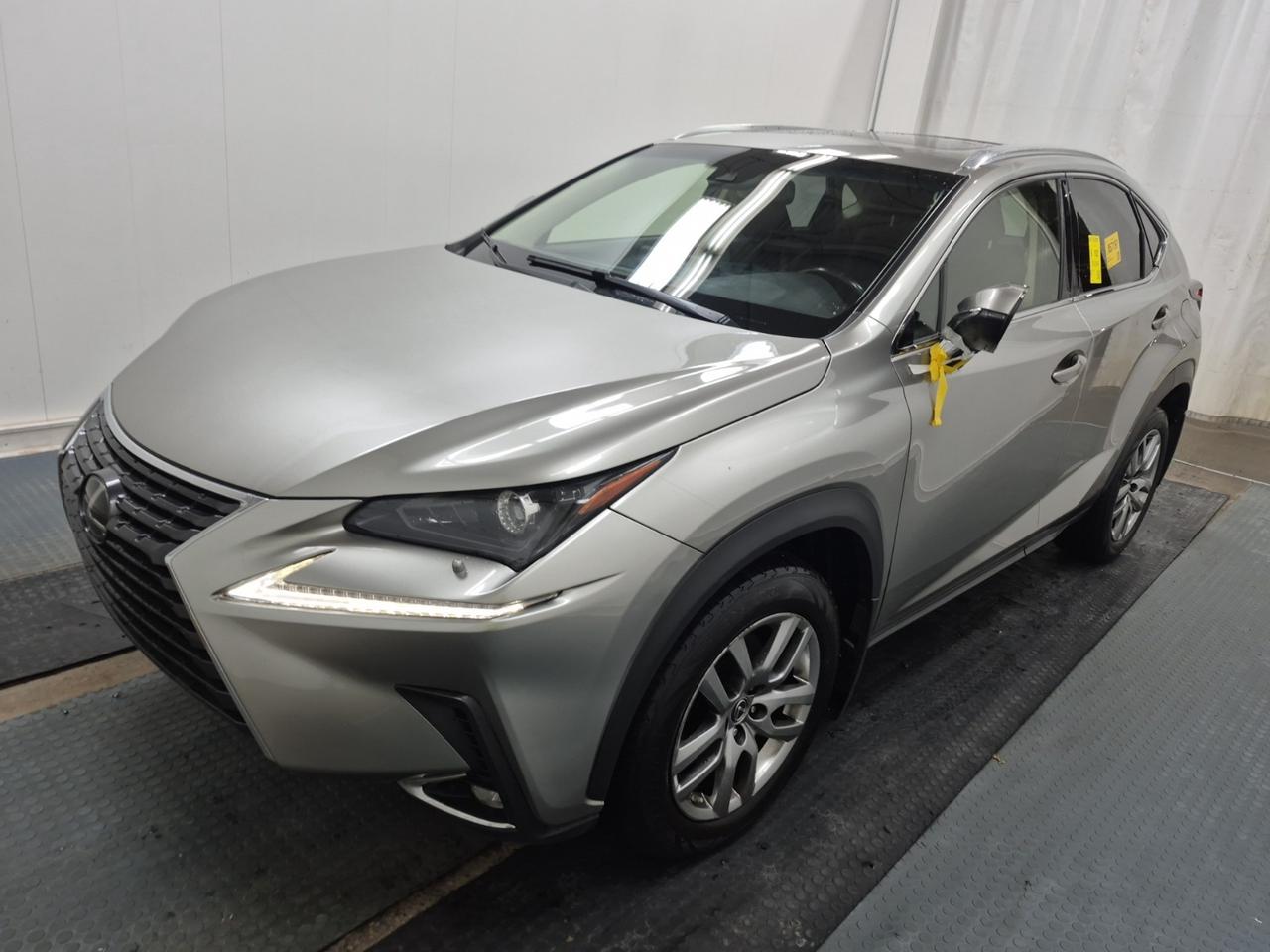 2019 Lexus NX 300 NX 300 | NO ACCIDENTS | LEXUS SERVICED Photo2