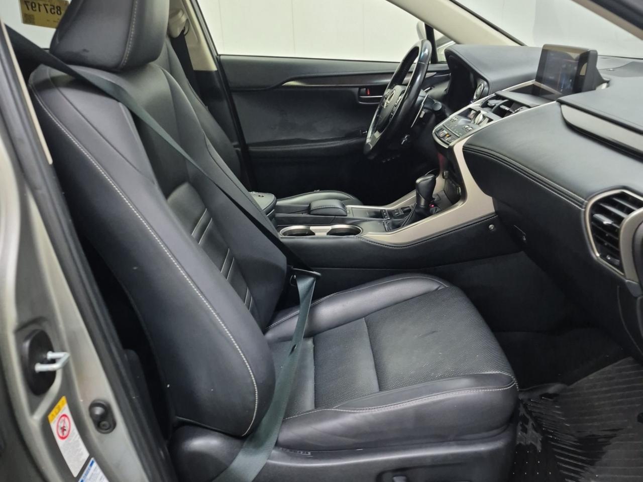 2019 Lexus NX 300 NX 300 | NO ACCIDENTS | LEXUS SERVICED Photo