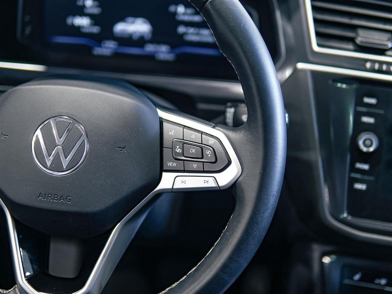 2023 Volkswagen Tiguan COMFORTLINE | NO ACCIDENTS | 7 PASS | PANO ROOF Photo