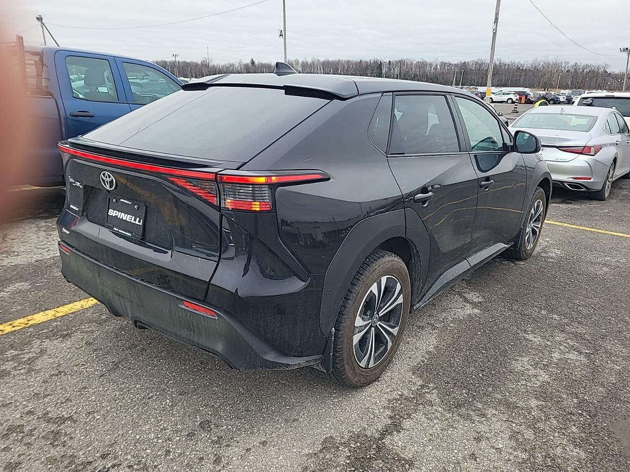 2024 Toyota bZ4X LE | NO ACCIDENTS | ONE OWNER Photo