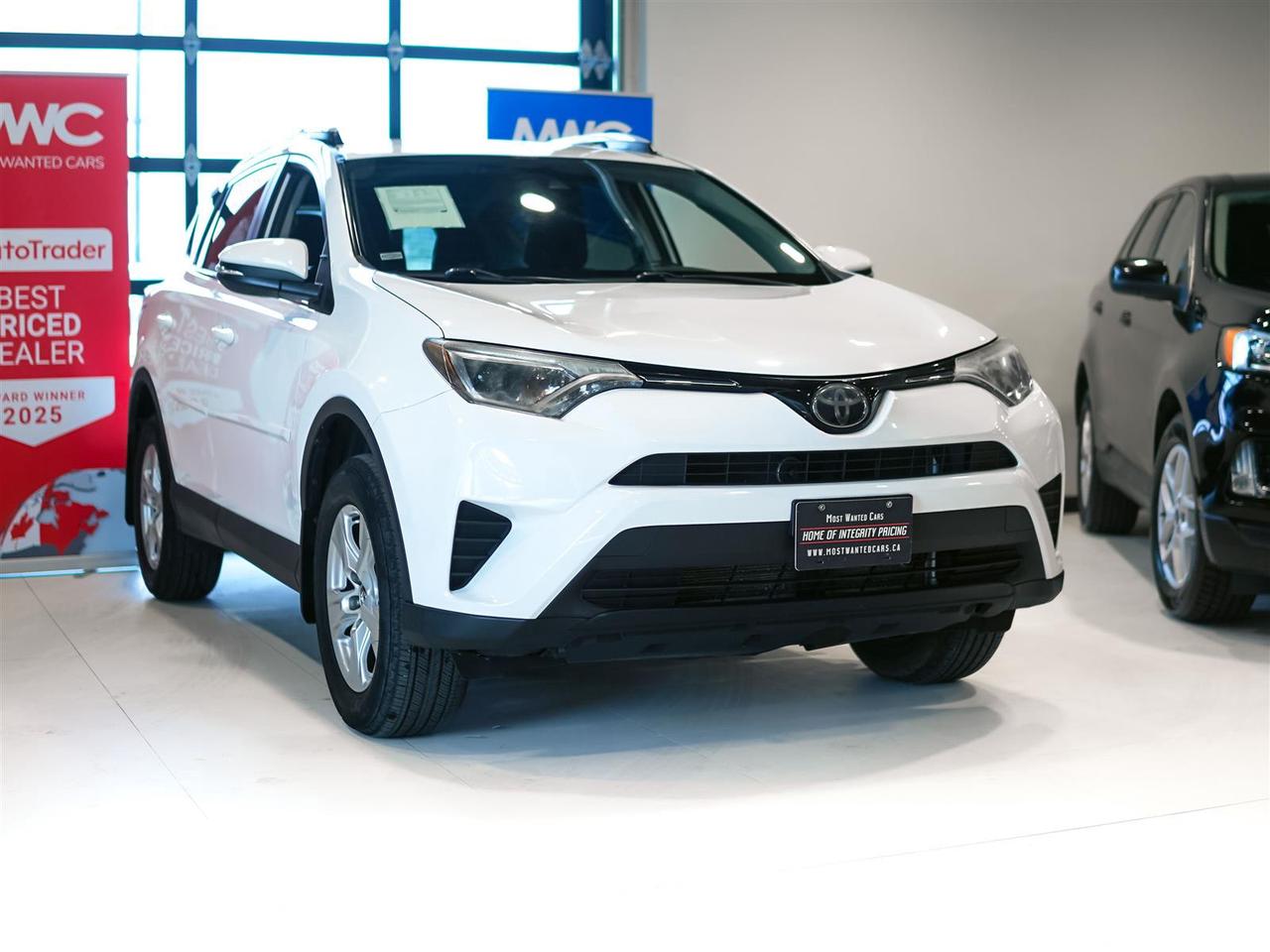 2018 Toyota RAV4 LE | HEATED SEATS | CAMERA | ALLOYS Photo