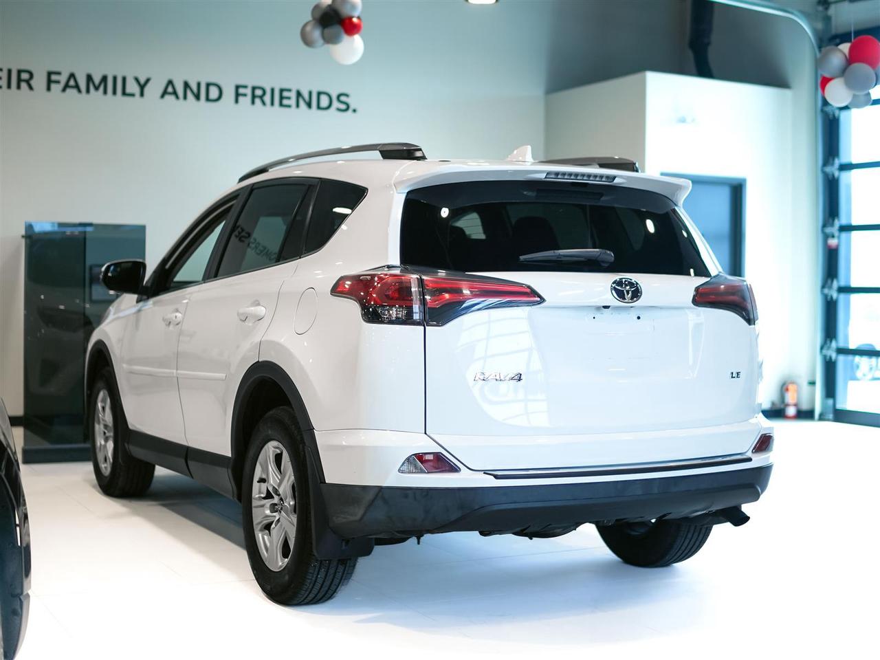 2018 Toyota RAV4 LE | HEATED SEATS | CAMERA | ALLOYS Photo