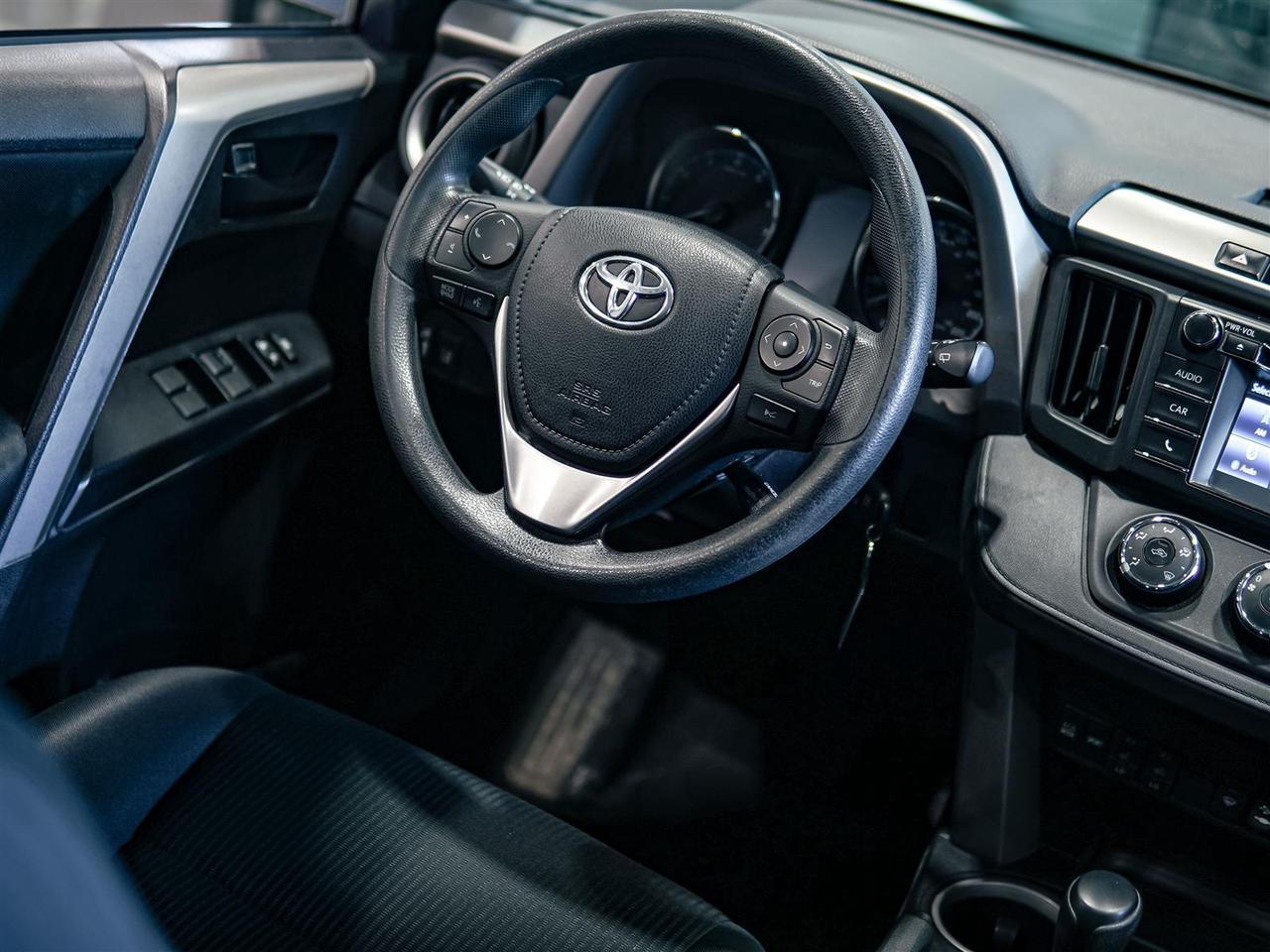 2018 Toyota RAV4 LE | HEATED SEATS | CAMERA | ALLOYS Photo