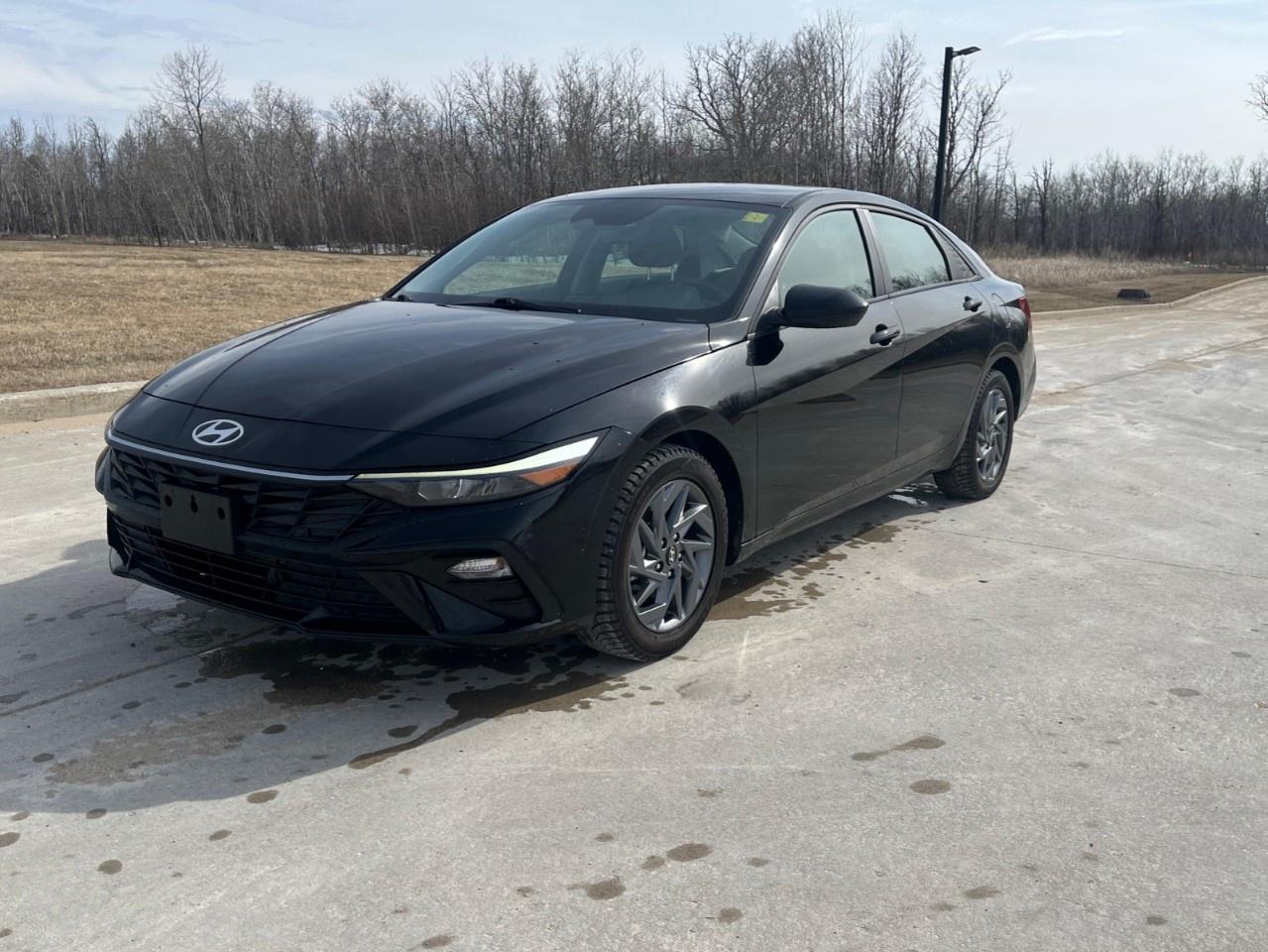 Used 2024 Hyundai Elantra Preferred IVT for sale in Selkirk, MB