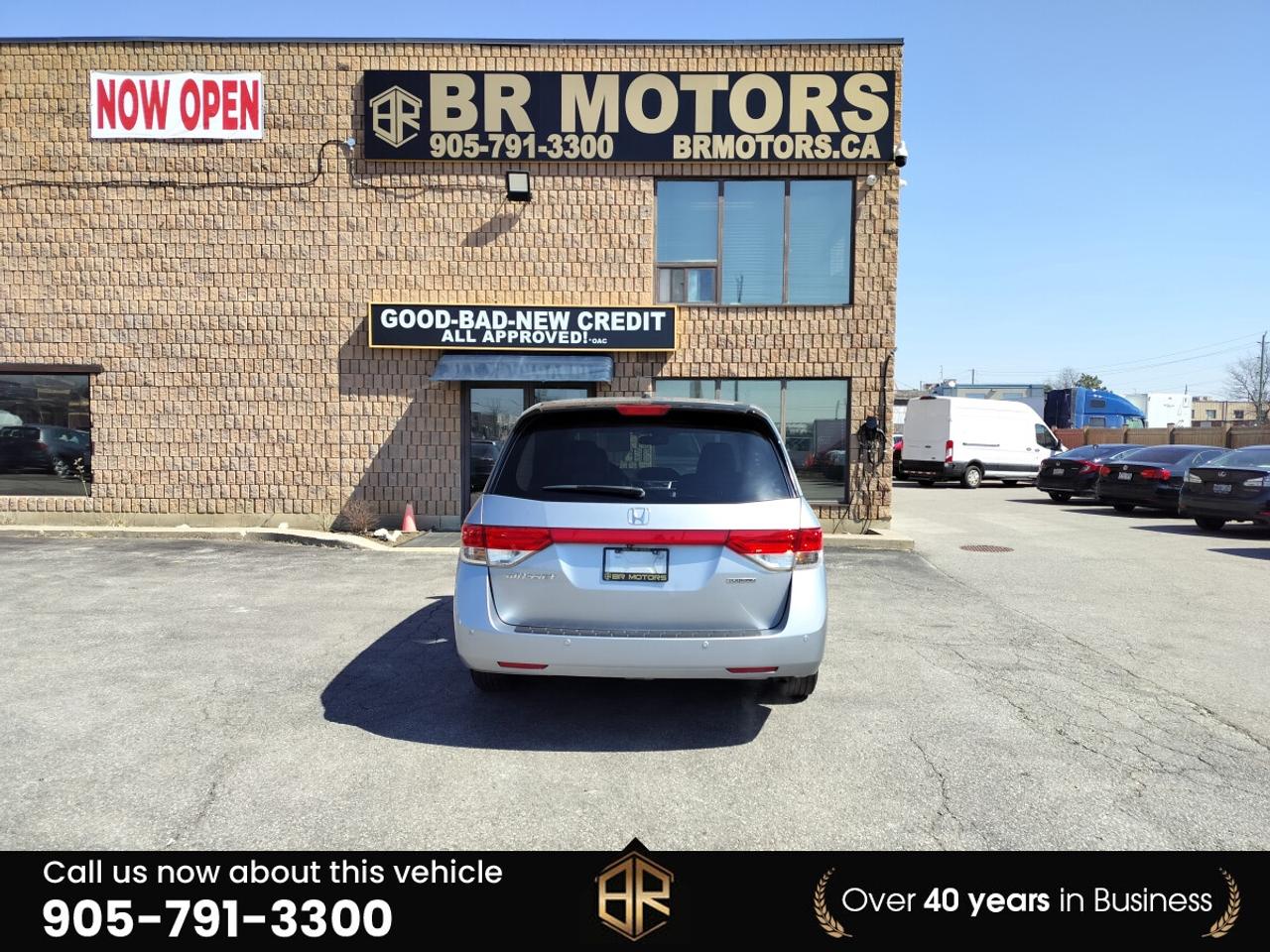2017 Honda Odyssey No Accidents Reported | Touring | Sun Roof  | Heat Photo4
