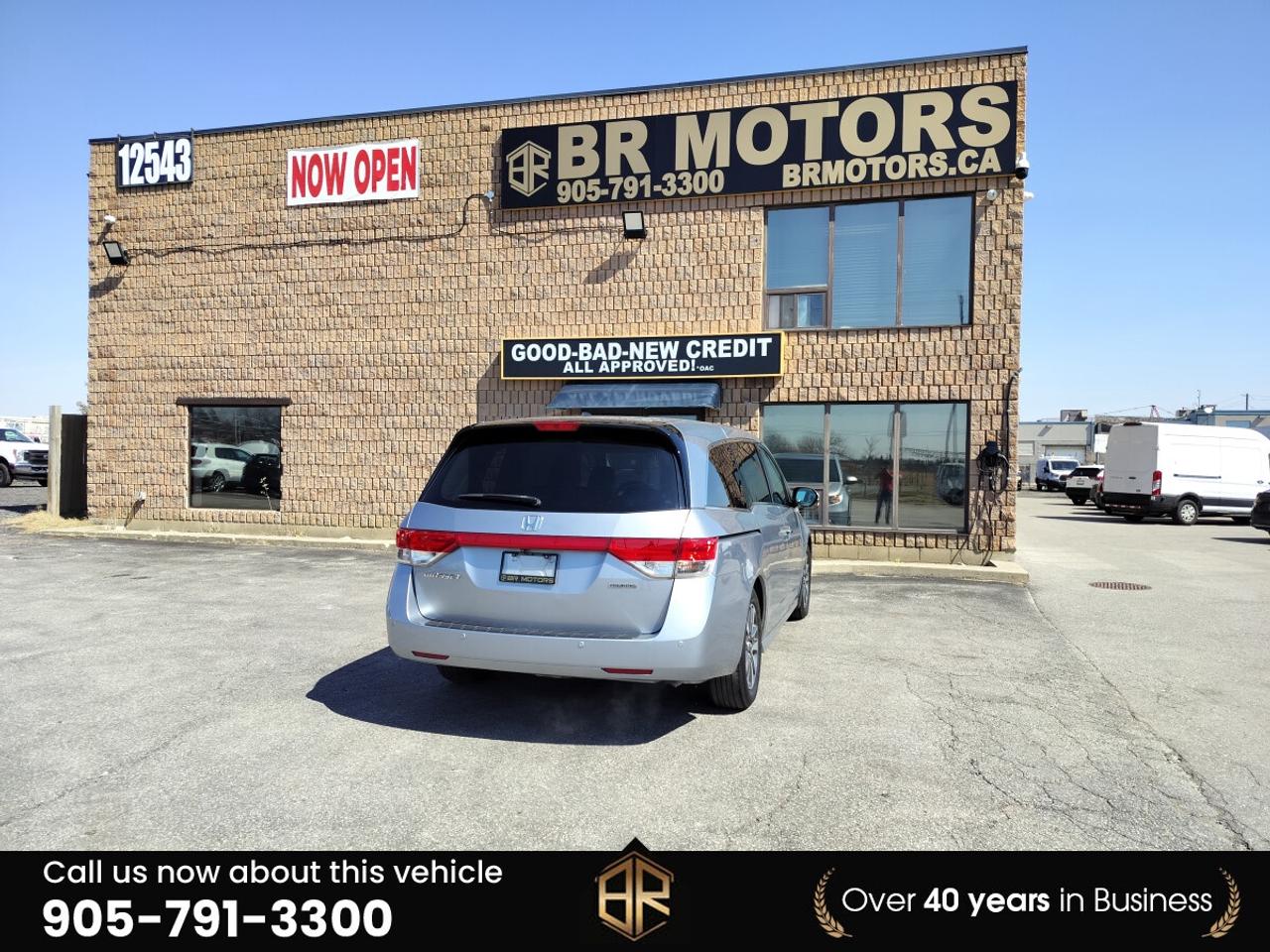 2017 Honda Odyssey No Accidents Reported | Touring | Sun Roof  | Heat Photo3